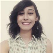 Soy profesora de inglés desde hace un año, estaba trabajando en un academia como profesora y ahora estoy impartiendo en online